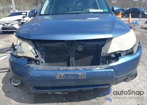 2010 Subaru Forester 2.5X Limited z USA, uszkodzony, nr VIN JF2SH6DC1AH724874